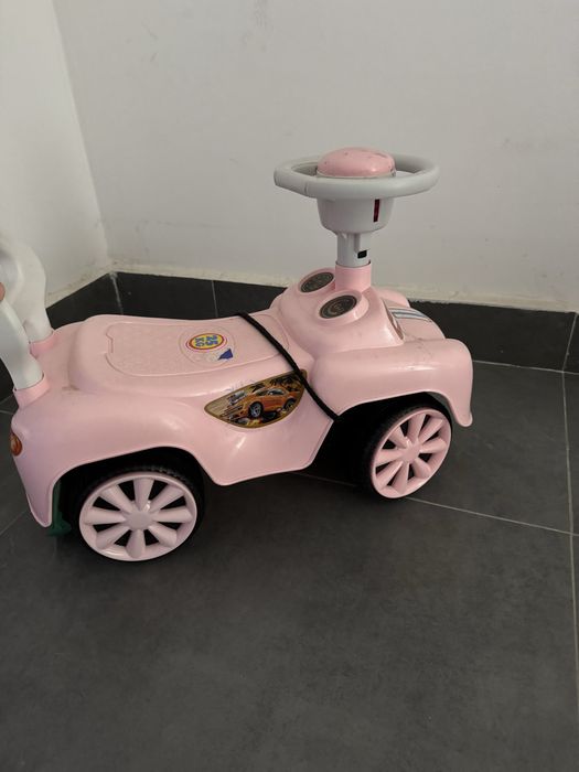 детская машинка толокар