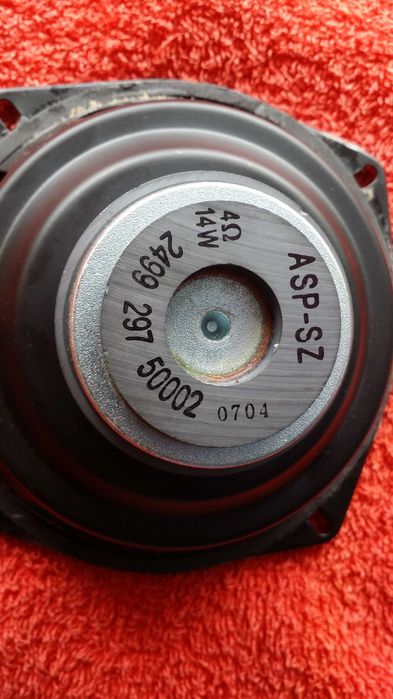 Vînd Schimb Difuzor 14 W Si 4 Ohmi