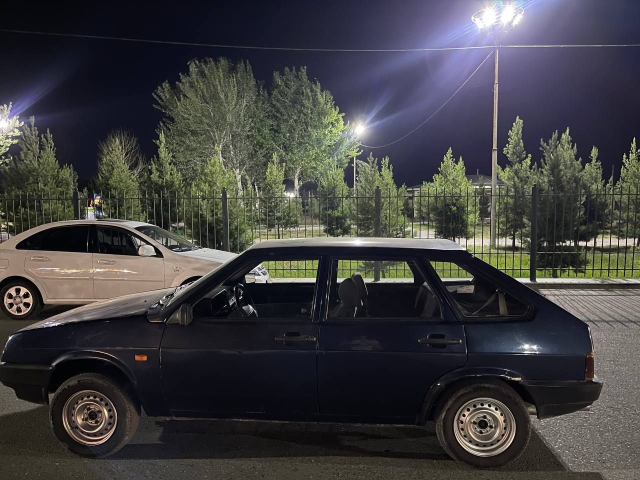 lada 2109 srochna sotiladi yurip turgan moshina