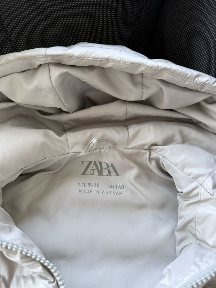 Vesta zara fete 140 cm