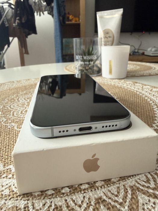 iPhone 15 Blue 128GB neverlocked