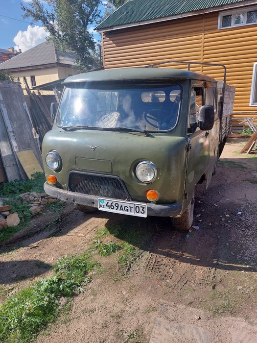 Продам УАЗ 3909.