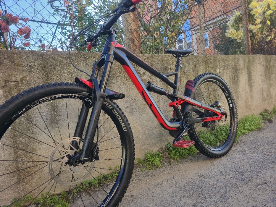 YT industries jeffsy 27.5 M размер Rockshox  Pike , 1x11 SLX Като нов