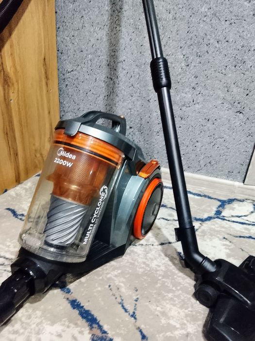 Plisos плисос Midea 2200W