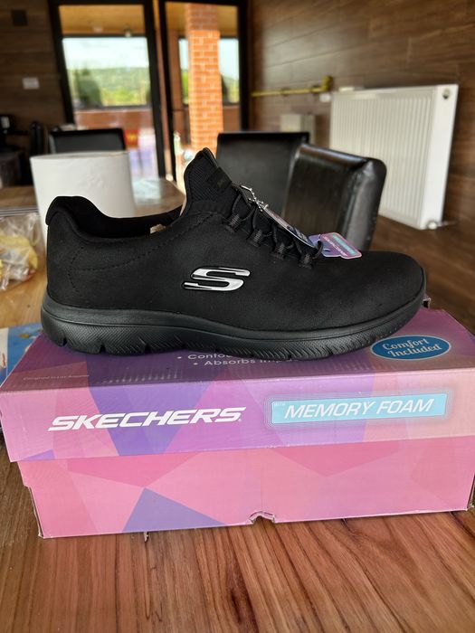 Adidasi Skechers Noi