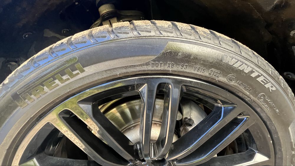 Anvelope Pirelli Dot 20/22 (toate 4 -800 lei) 245/40/19 si 275/35/19