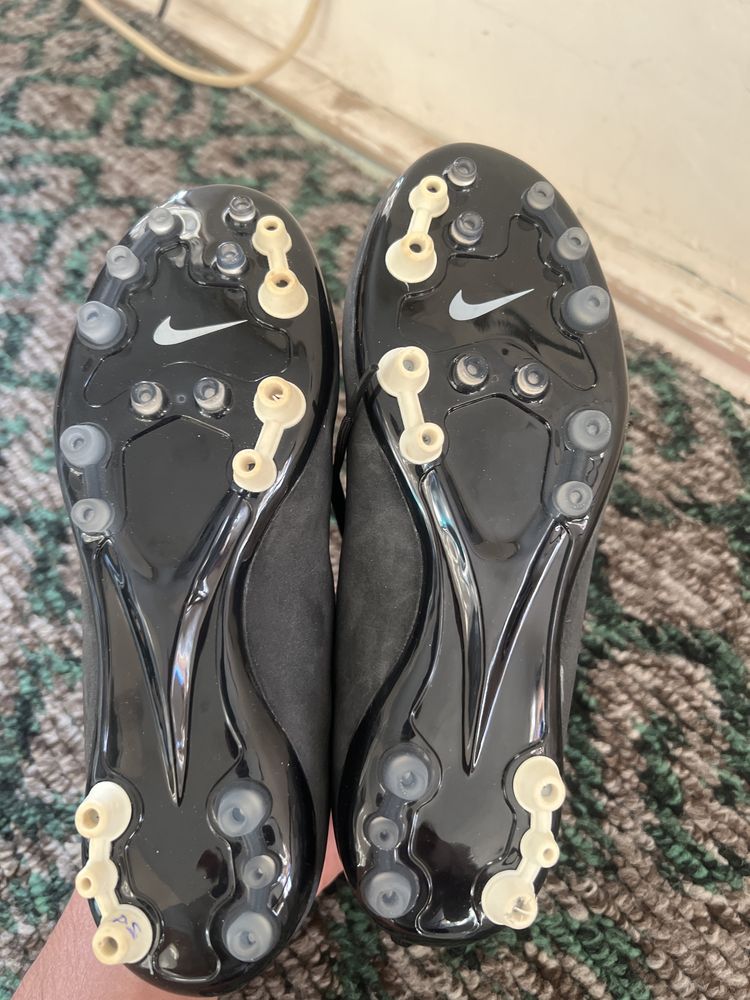 Nike mercurial 100 % original