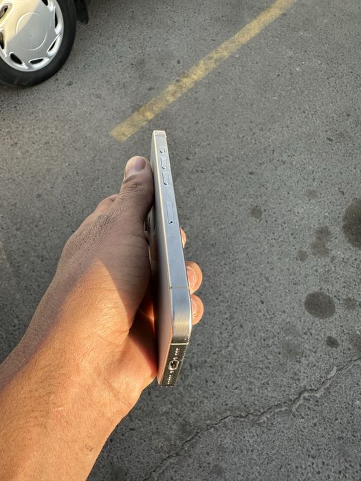 Iphone 15 pro 128 tali 89% yomkis dual sim