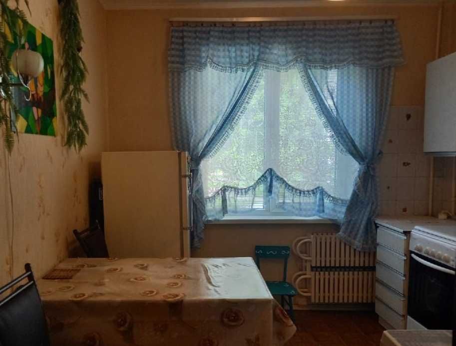 Сдам чистую однакомнатную