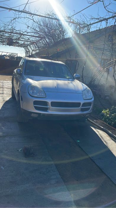 Porsche cayenne 3.2