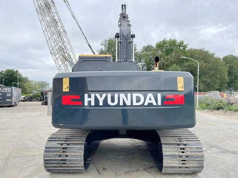 Excavator Hyundai R245LR – brat lung de 16 m – Nou