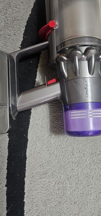 Dyson V11 Absolute