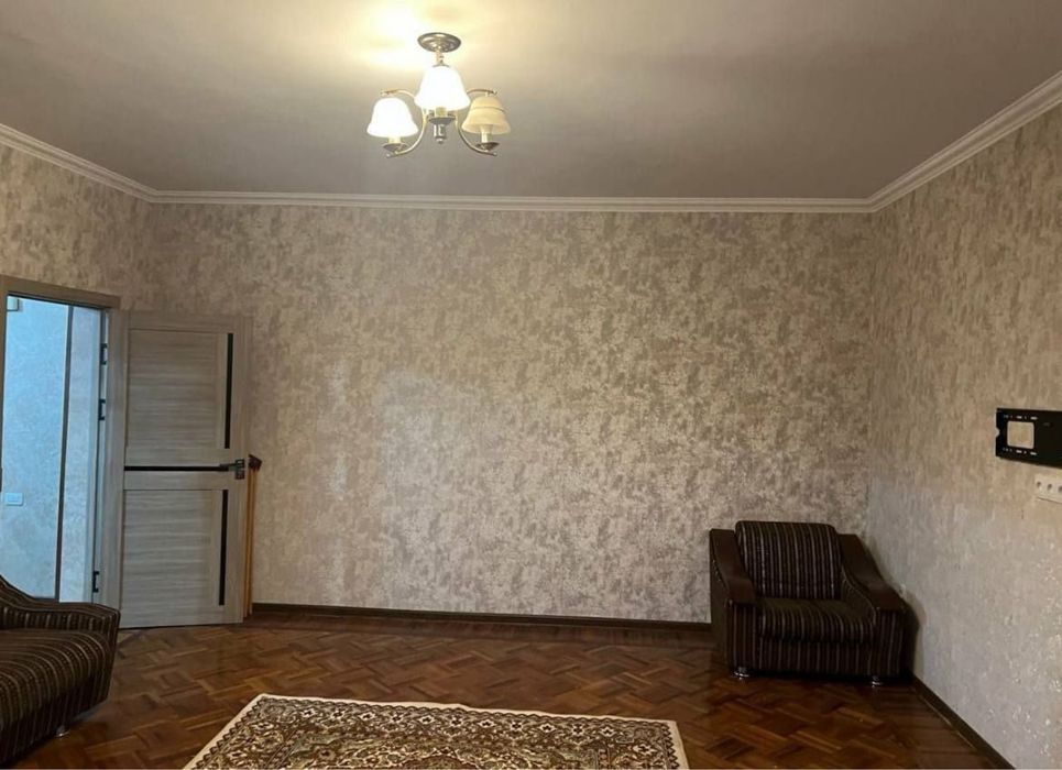 Сдается 2 ком Чиланзар 16 квартал