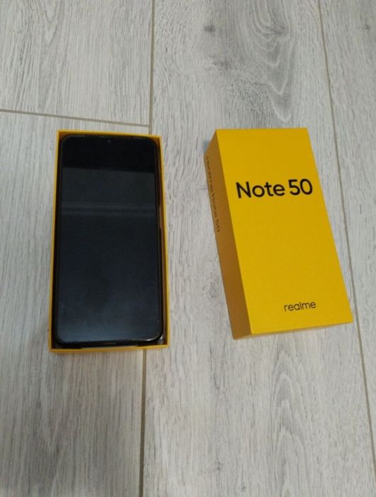 Телефон realme note 50