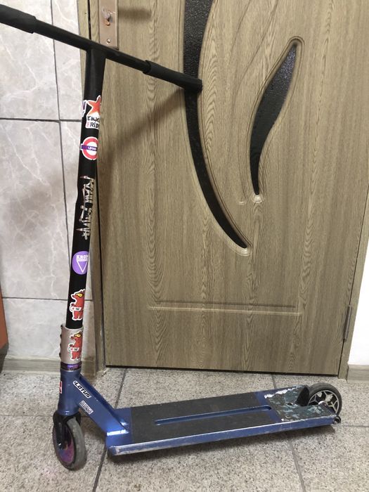 Vand Trotineta Custom Street