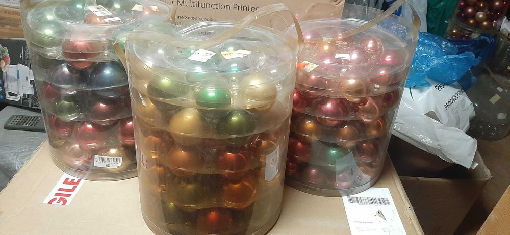 Globuri pentru pomul de Craciun