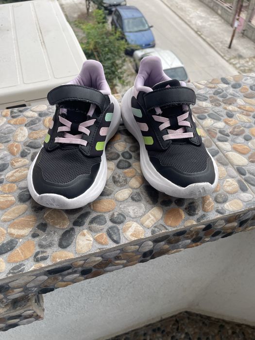 Маратонки Adidas