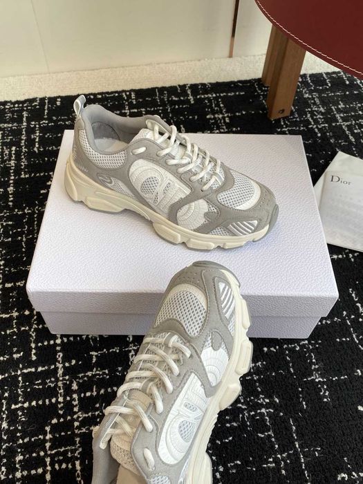 Adidasi Dior Crono piele naturala premium prezentare completa