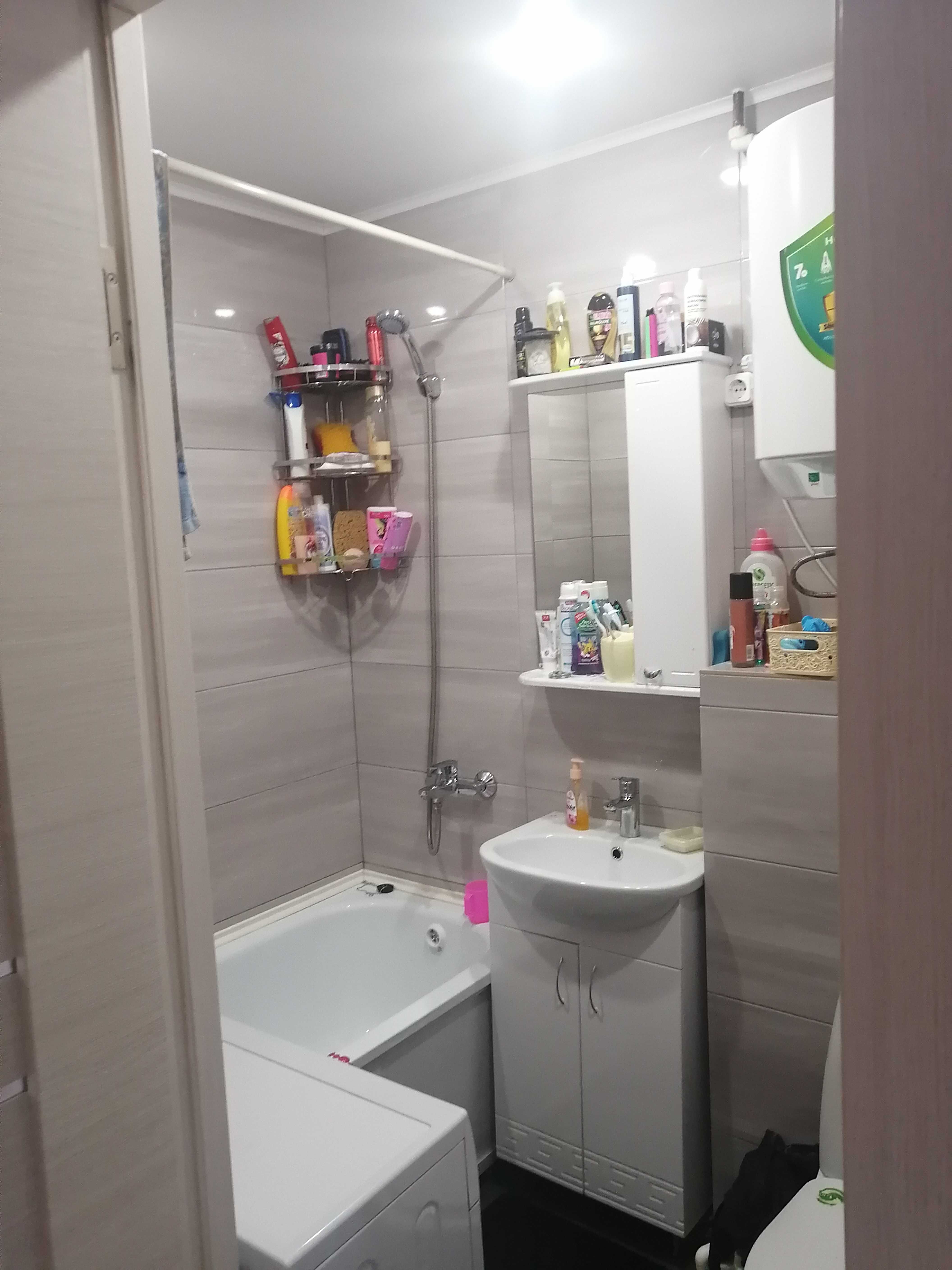 Продам 2 комнатную квартиру