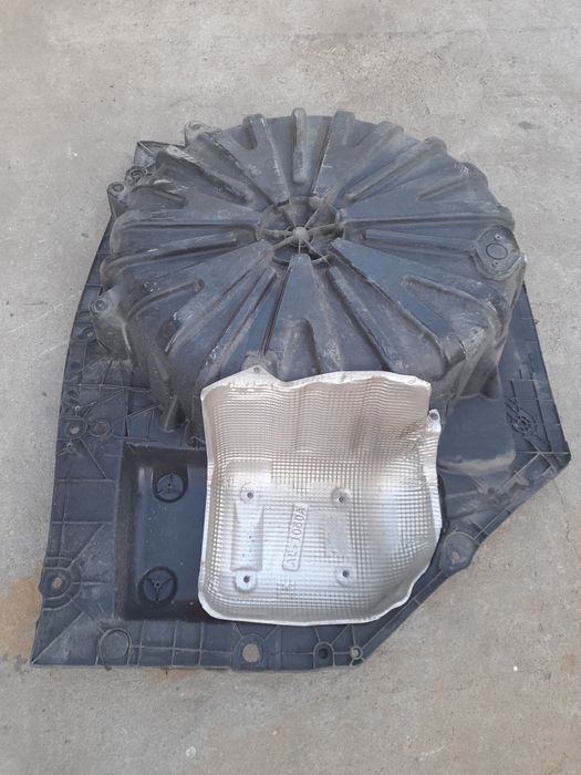 Suport Podea Oală Locas Roată Rezerva Renault Megane IV 4 Breack