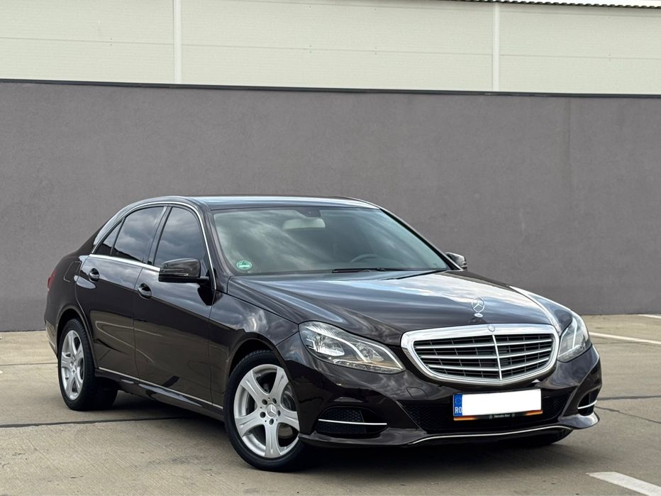 Mercedes-Benz E-Class 2014 *AVANTGARDE*