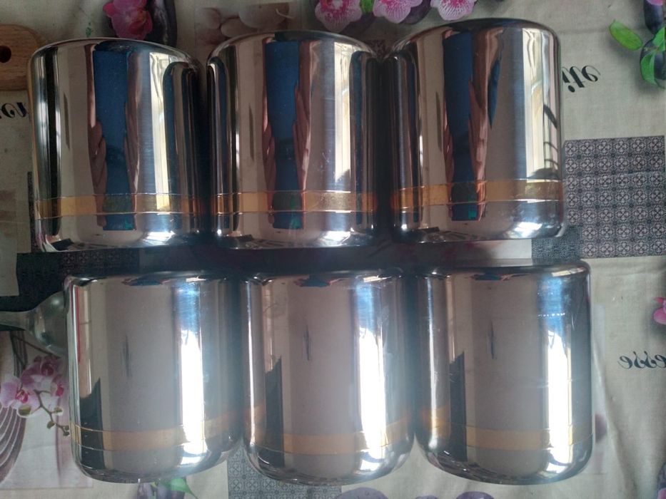 Pahare inox cu dunga aur