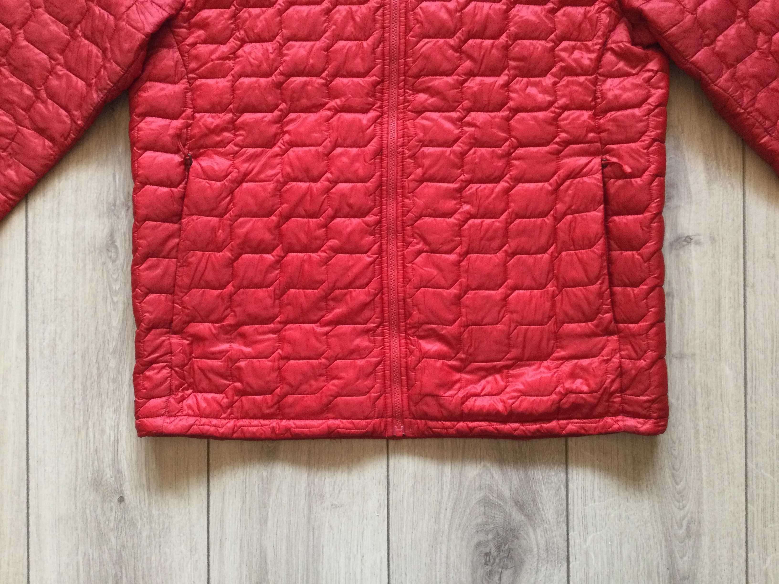 НОВО оригинално яке качулка THE NORTH FACE Thermoball Hoodie размер L