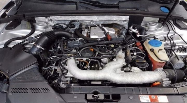 Motor 3.0TDI  CCWA Audi A5 8T