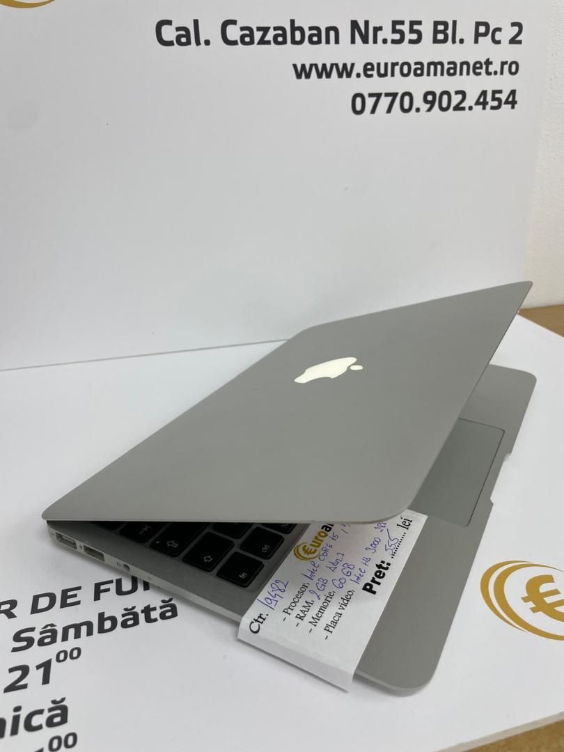 Apple MacBook Air A1370 (Mid-2011) 11.6" - Intel Core i5 1.6 GHz, -I-