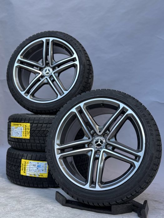Оригинални джанти 19 цола mercedes с нови зимни гуми