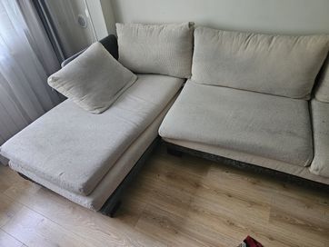 Подарявам диван и кресло