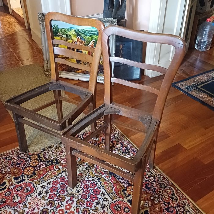 Старинни столове