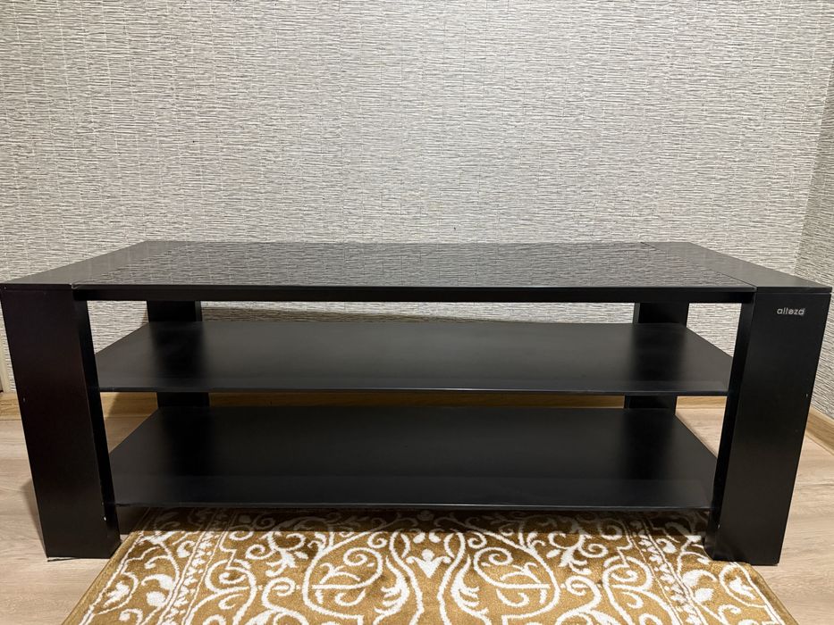 Подставка под телевизор