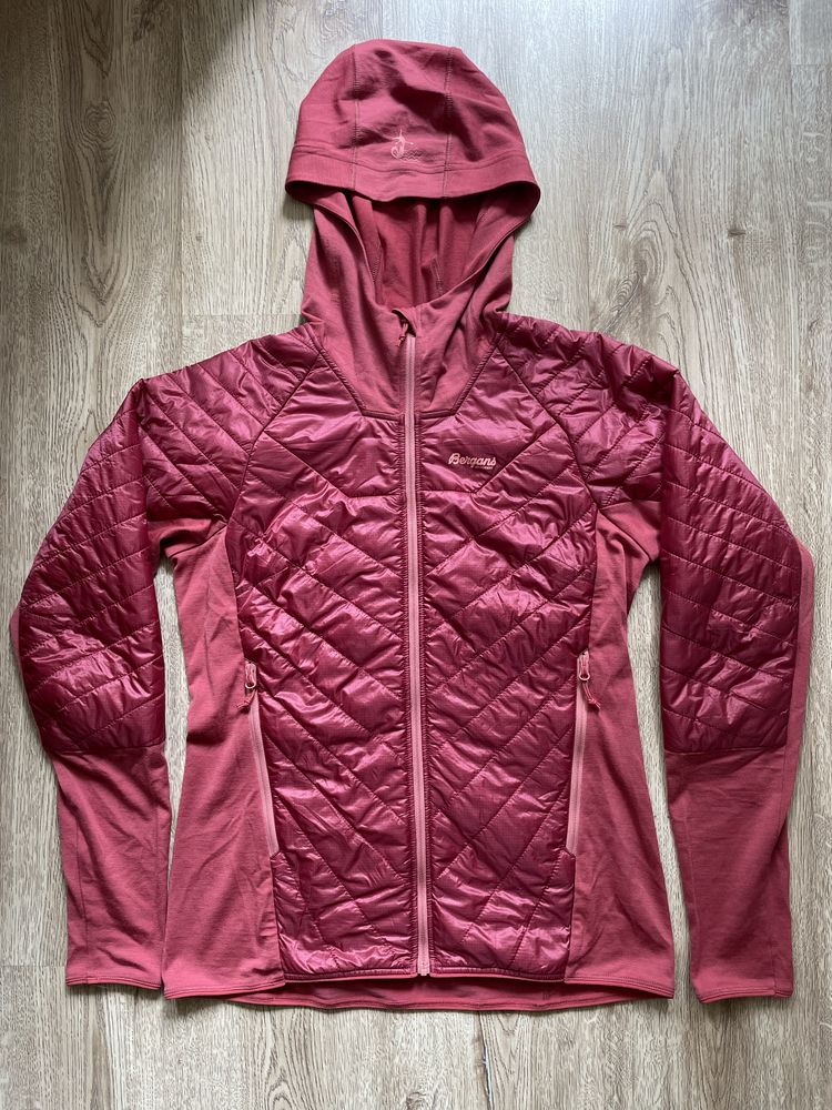Fjallraven Norrona Nike Oakley Burberry  яке
