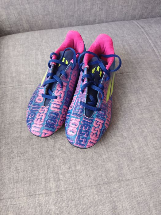 Ghete de fotbal adidas  cu messi