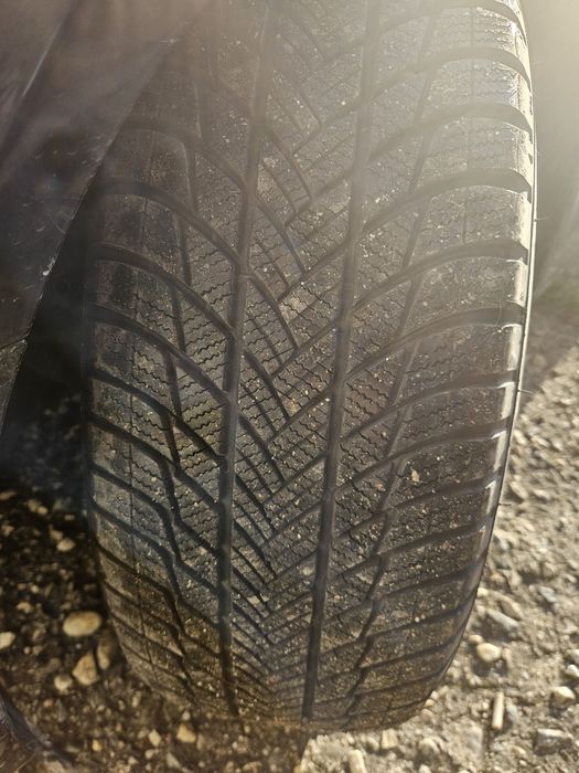 Cauciucuri Bridgestone 225/60 r17