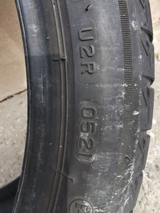 Летни гуми Bridgestone 225 40 18 DOT 0521