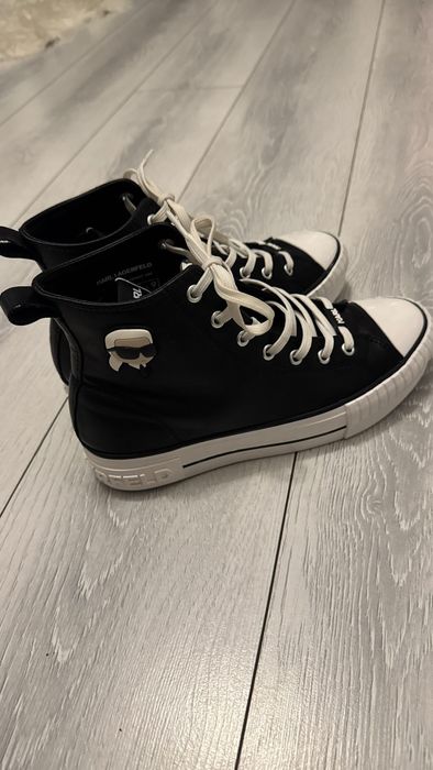 tenisi karl lagerfeld