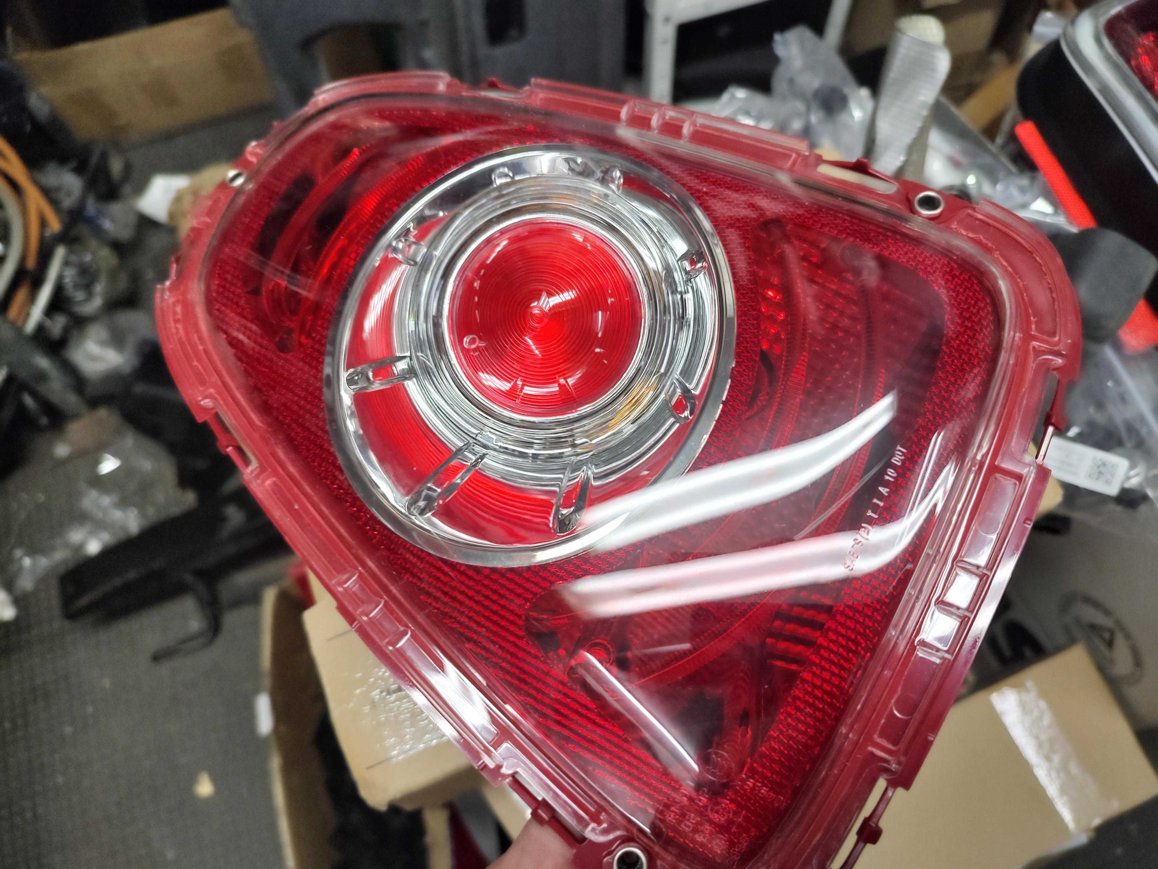 НОВ десен LED стоп за MINI Cooper R56 LCI R57 LCI R58 R59 R55 LCI