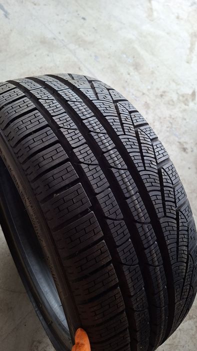 1buc 235 40 R19 Pirelli iarna M+S cauciucuri anvelopa MS 19