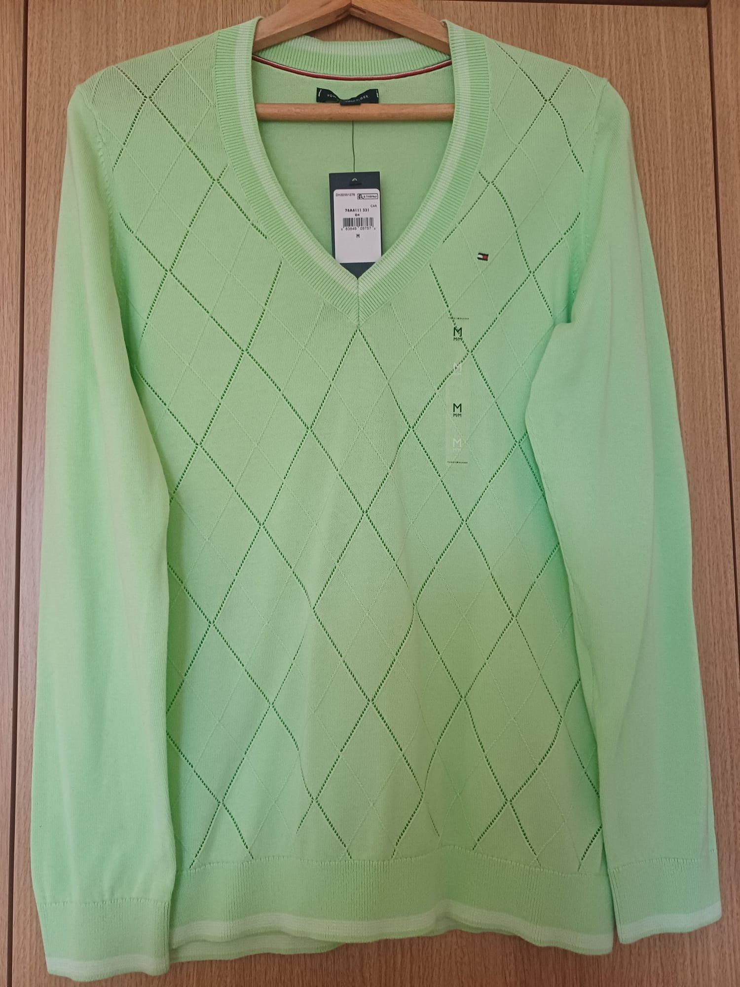 Пуловер в зелено - Tommy Hilfiger