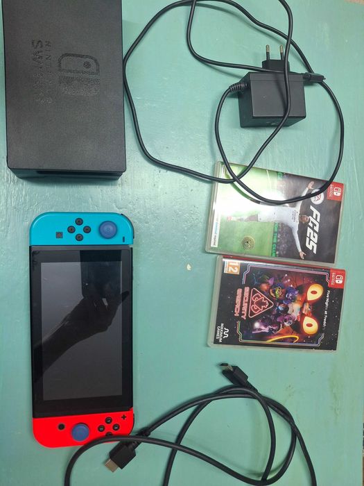 Nintendo switch plus