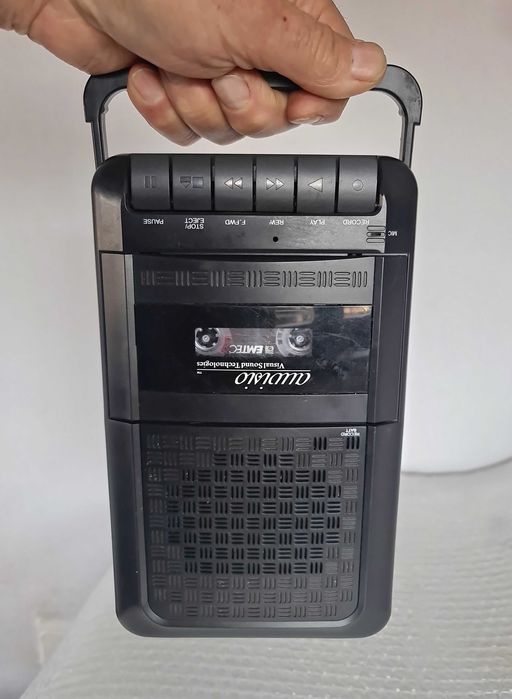 Casetofon "Auvisio" funcțional