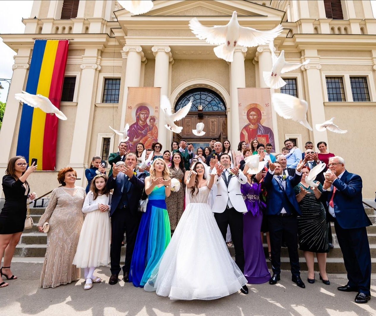 Inchiriez porumbei albi pentru nunti sau alte evenimente Targu Mures