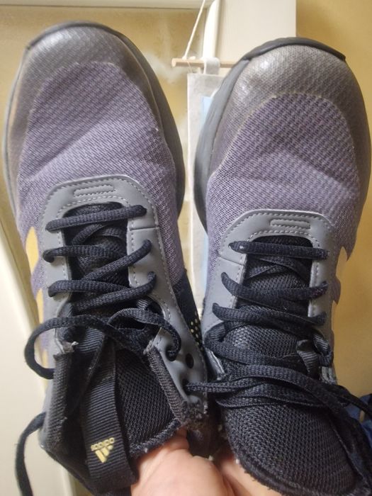 Маратонки adidas 38 номер