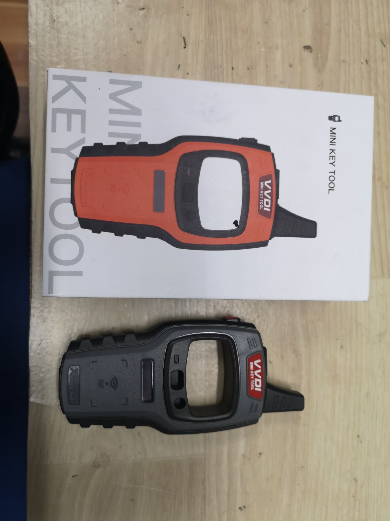 VVDI Key tool mini уред за копиране на авто чипове и дистанционни