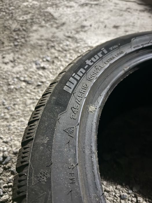 Продается шины 245/45/18 зимний шины  Hifly