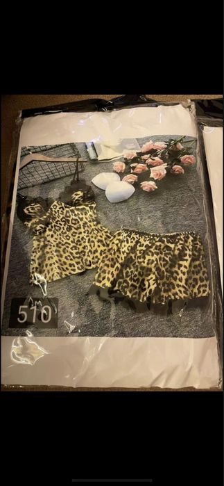 Pijamale negre si animal print
