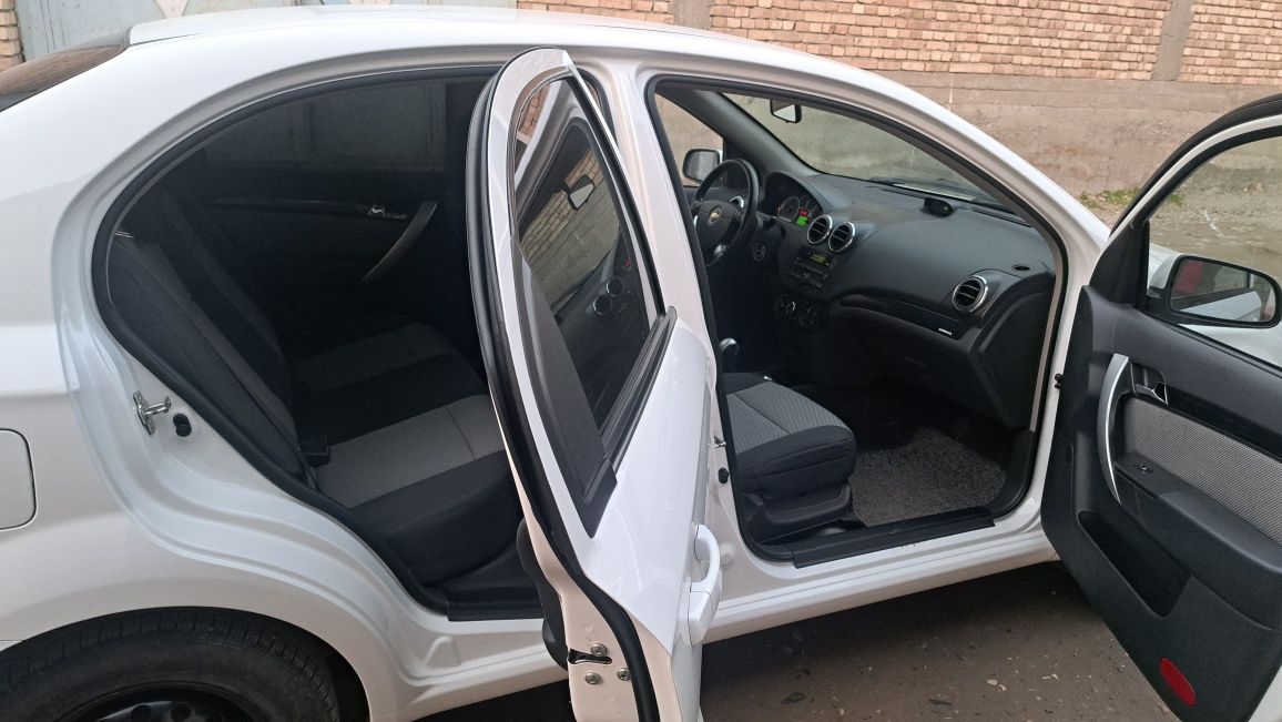 Нексия 3 2022 йил Автомат.