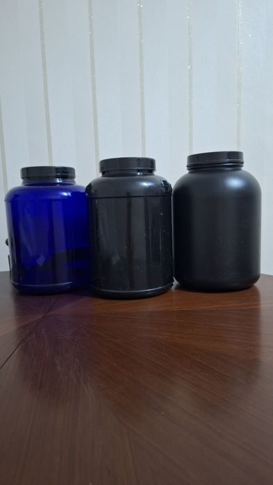 Продам пластиковые банки